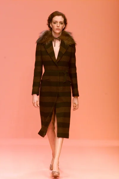 Look 5